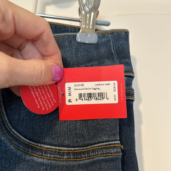 SPANX Distressed Denim Legging Size Medium NWT - Picture 4 of 7